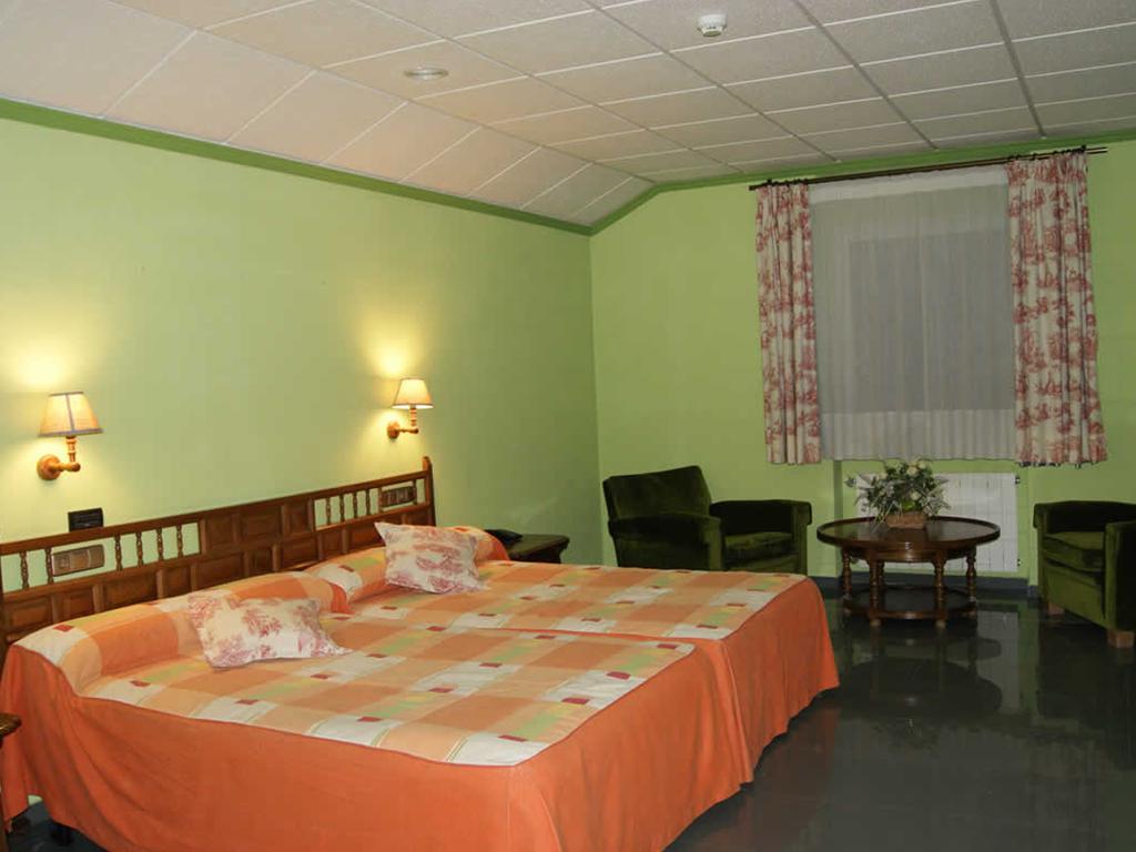 Real Hotel Guardo Exterior foto